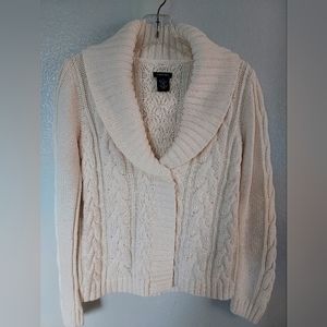 Calvin Klein  warm white cable knit sweater size medium